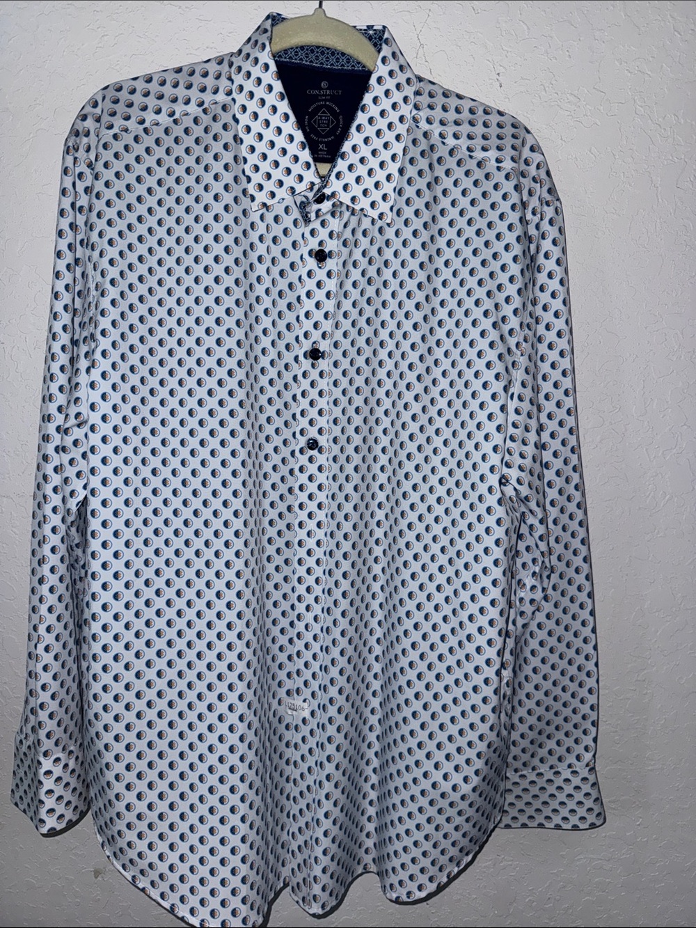 Mens XL con.struct shirt